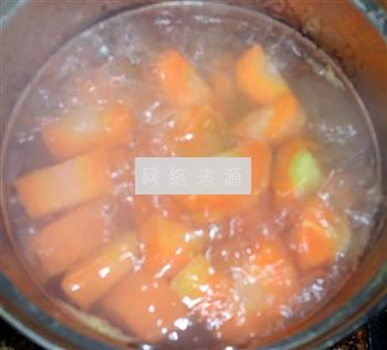 蔬果浓汤的做法图解2