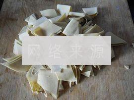 青椒干豆腐的做法步骤1