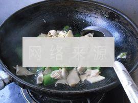 青椒干豆腐的做法步骤5