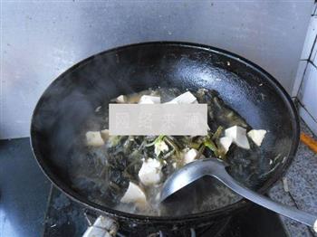 雪里蕻炖豆腐的做法步骤4