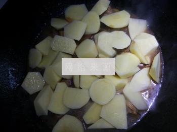 排骨炖土豆的做法图解4