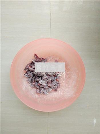 蔓越莓戚风蛋糕的做法步骤13