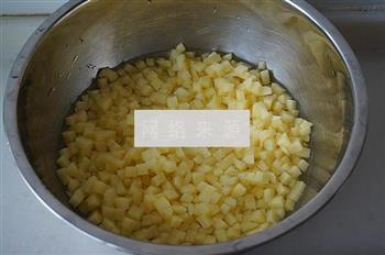 土豆牛肉炒饭的做法步骤1