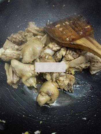 紫苏炒鸡的做法步骤3