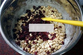蔓越莓花生牛轧糖的做法步骤13