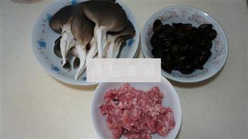 木耳白菜水饺的做法步骤2