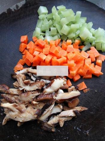 鲜蔬香菇炒饭的做法图解1