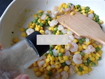 玉米豌豆炒虾仁的做法图解9