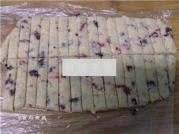 燕麦蔓越莓手指饼干的做法步骤11