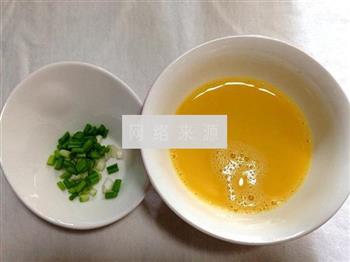 豌豆尖鸡蛋汤的做法步骤2