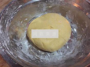 豆沙南瓜糯米饼的做法步骤4