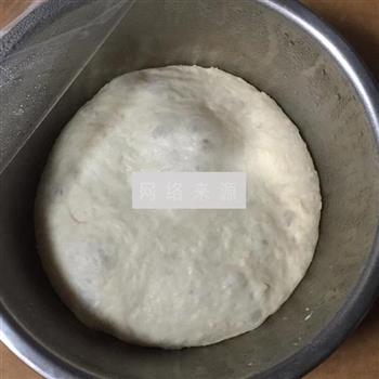 浓郁奶香面包的做法步骤1
