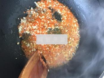 蒜蓉粉丝蒸对虾的做法图解10