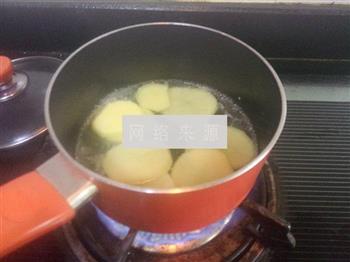 土豆西兰花吉利虾的做法步骤4