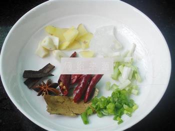 栗子红烧肉的做法步骤5