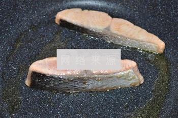 柠香三文鱼的做法步骤7