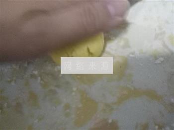 肉松菠萝面包的做法步骤7