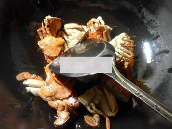 尖椒炒毛石蟹的做法图解3