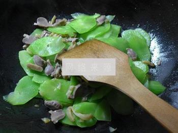 榨菜丝鸡胗炒莴笋的做法图解7