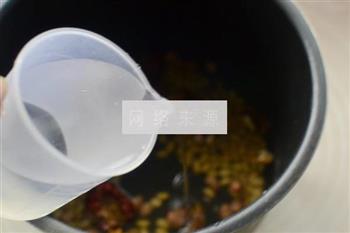 核桃红枣豆浆的做法步骤4