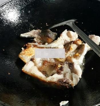 香菇豆腐鱼锅的做法图解4
