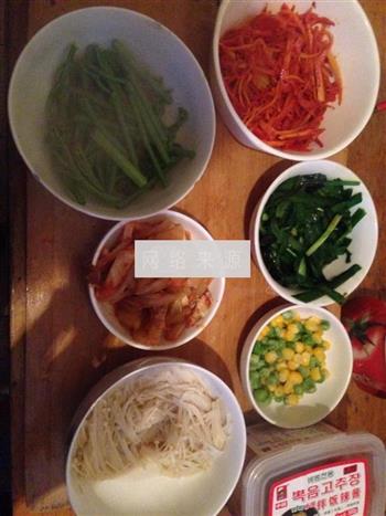 清新版韩式拌饭的做法步骤1