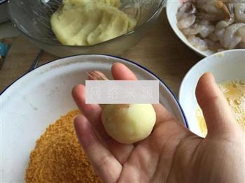 土豆泥芝士虾球的做法图解7