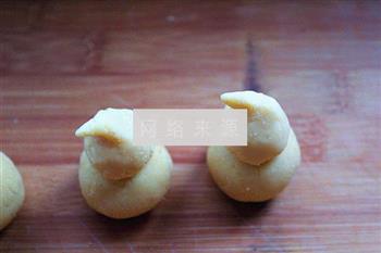 奶香玉米面金葫芦的做法步骤5