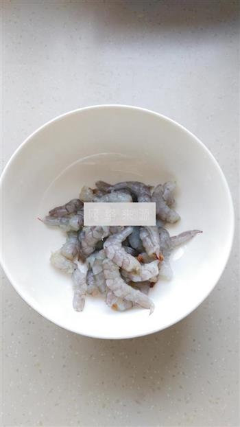 白玉蛋皮虾滑的做法步骤1