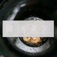 虾仁豆腐的做法步骤3
