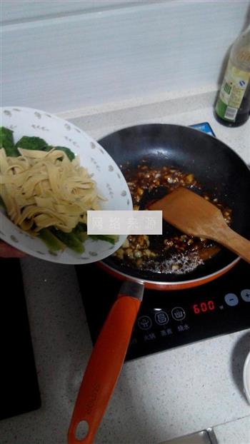 蚝油生菜豆腐皮的做法步骤4