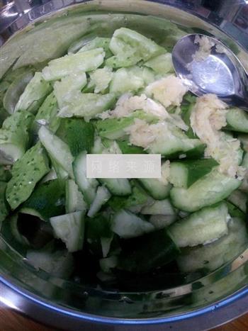 清拌黄瓜的做法步骤1