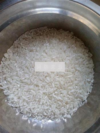 蒸米饭的做法步骤1