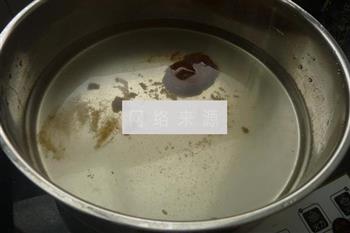 牛肉丸子什菜锅的做法步骤2