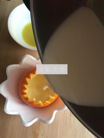 橙香姜撞奶的做法步骤7