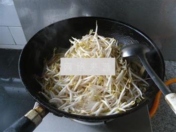素炒绿豆芽的做法步骤10