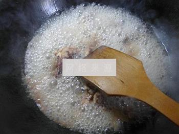 白菜煮鸡骨架的做法步骤4