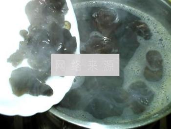 香菇木耳淡菜汤的做法步骤9