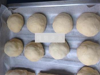 豆沙小面包的做法步骤4