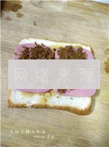 肉松火腿三明治的做法步骤4