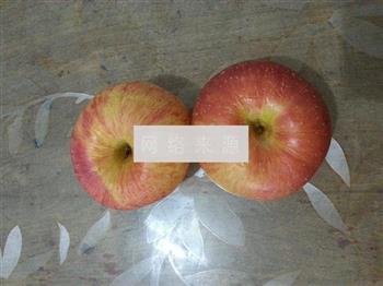 脆皮苹果的做法步骤1