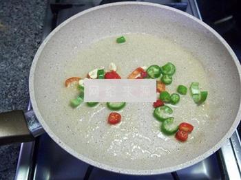 鸡肉砂锅煲的做法步骤8