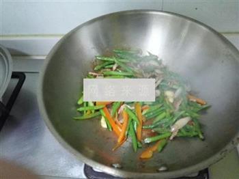 芦笋肉丝彩椒的做法步骤7