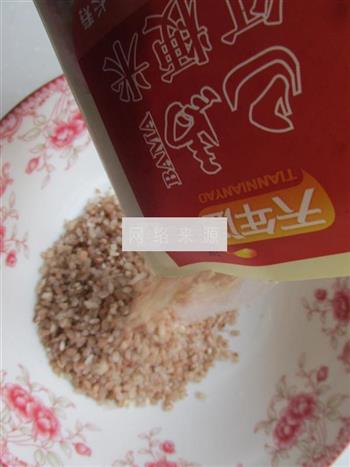 红粳米饭的做法图解1