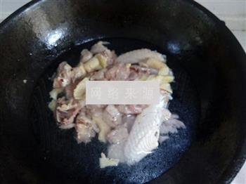 香菇蒸土鸡的做法步骤3
