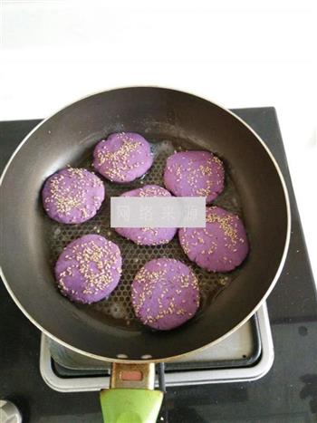 奶香紫薯饼的做法步骤6