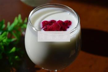 自制火龙果酸奶的做法步骤7