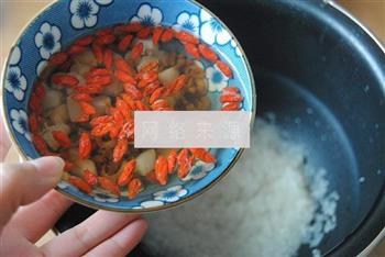 山药虾米粥的做法图解4