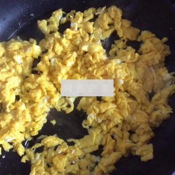 韭菜鸡蛋水饺的做法步骤7