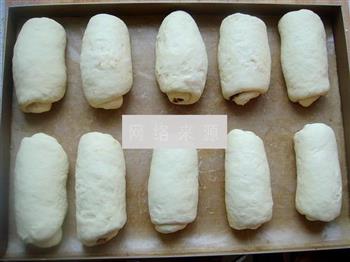 豆沙面包卷的做法步骤17
